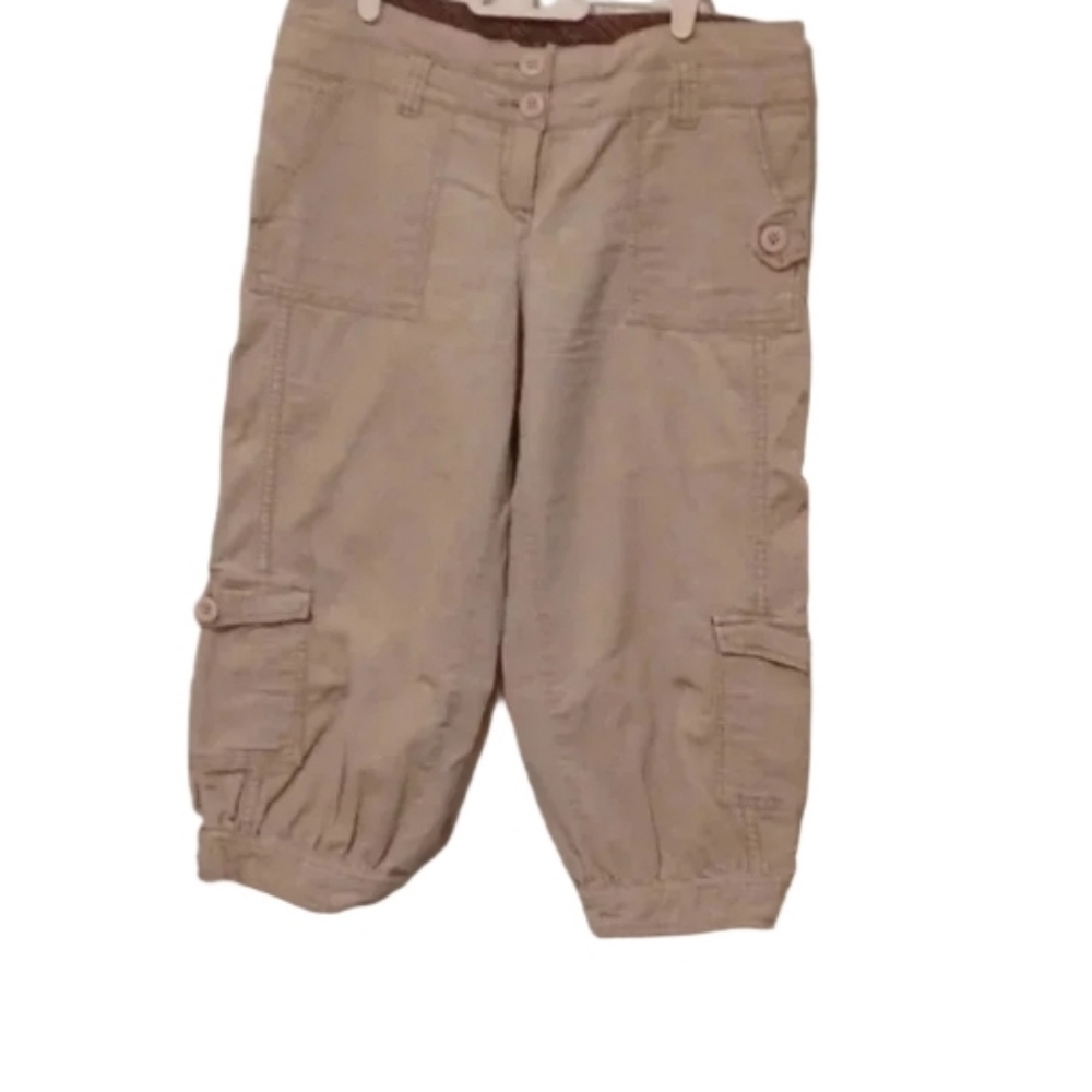 TWA velvet Bermudas shorts Women's Size 8